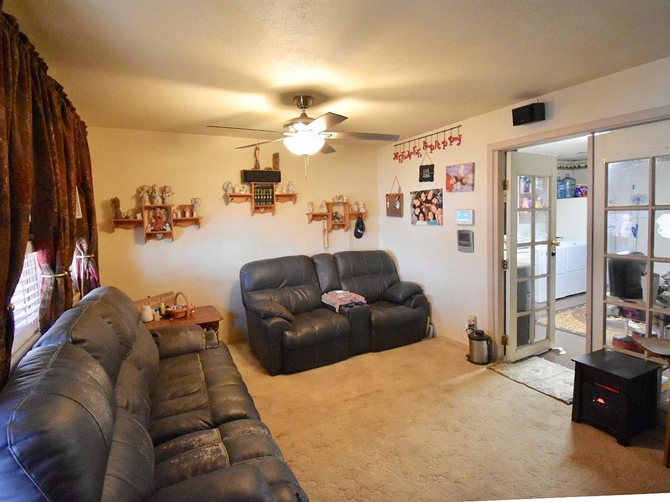 1st image of 717 Park Ln