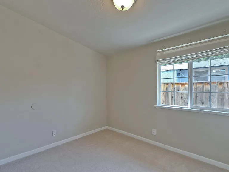 18701 Newsom Ave — Photo 25
