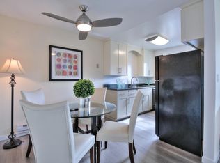 471 Acalanes Dr APT 24, Sunnyvale, CA 94086
