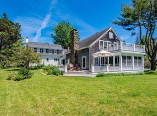 459 Sunset Rd, Deer Isle, ME 04627