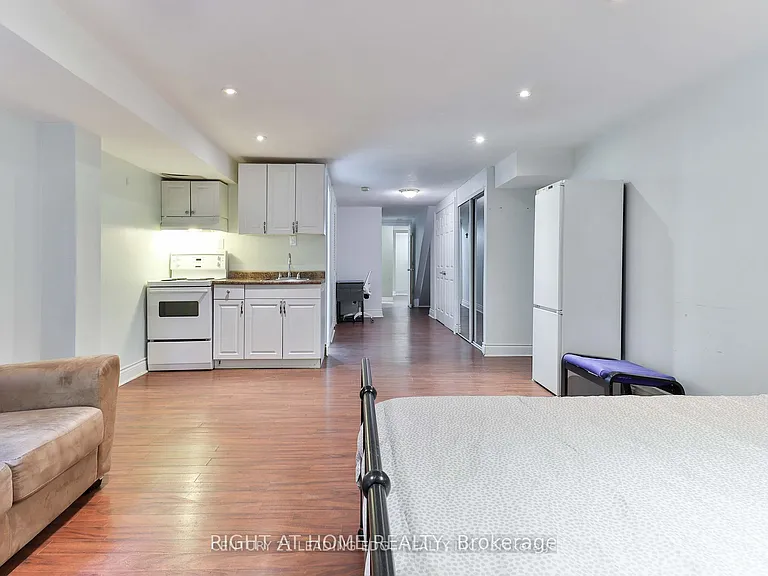 143 Gamble Ave #BASEMENT — Photo 10