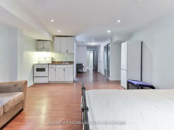 143 Gamble Ave #Basement, Toronto, ON M4J 2P2