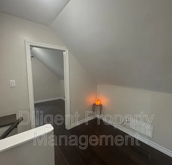 164 Stewart St #UPPER — Photo 19