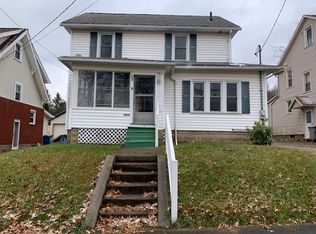 729 Davenport St, Meadville, PA 16335