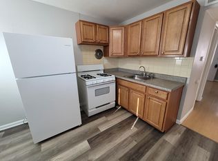 8710 Crocus Ln #6, Saint Louis, MO