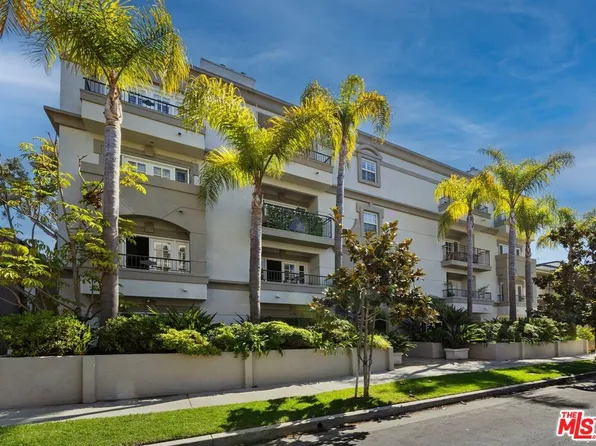 11908 Darlington Ave #Penthouse 3, Los Angeles, CA 90049