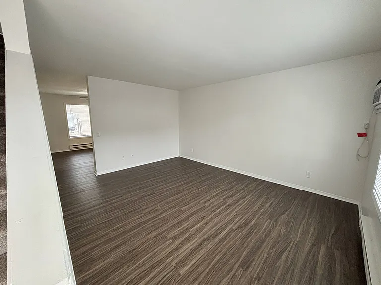 Sundale Townhomes — Photo 48