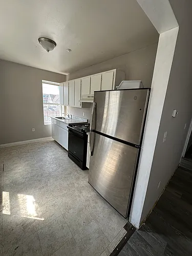 258 Mill St Photo 1