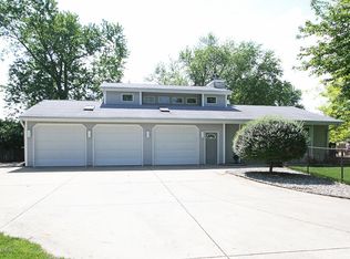 1133 E X Ave, Vicksburg, MI 49097