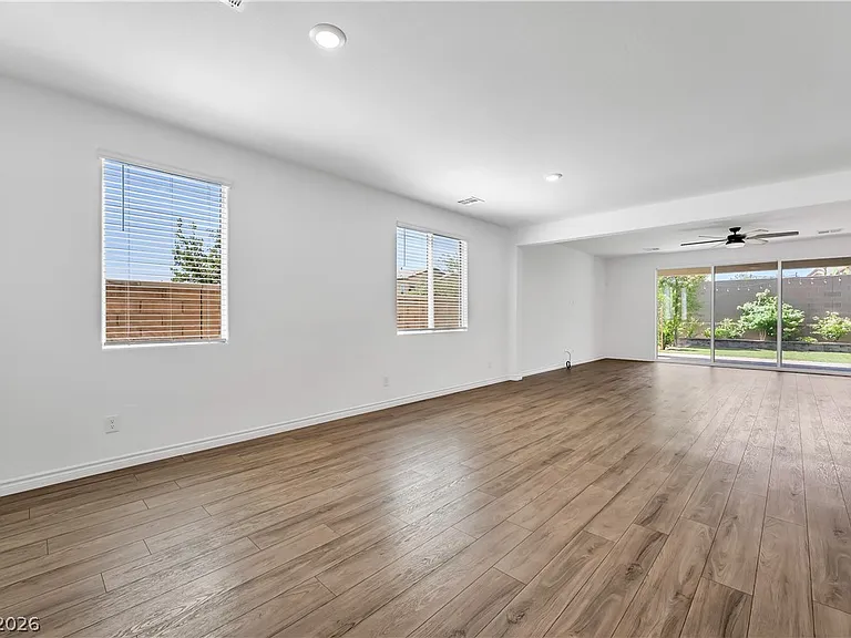 1611 Dire Wolf Ave — Photo 4