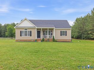 9433 Robin Rd, Disputanta, VA 23842