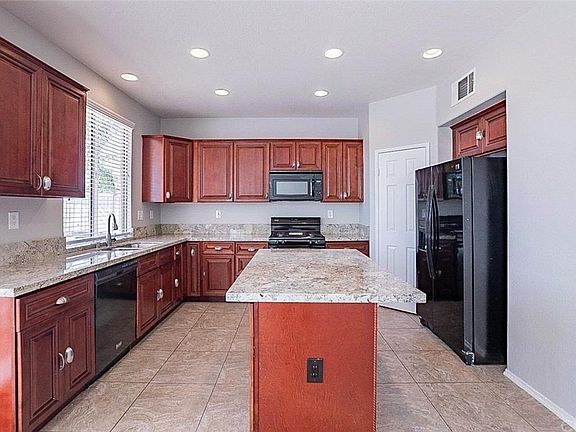 2nd image of 23881 Matador Way