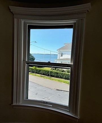 3rd image of 20 Peirce Rd Floor 2