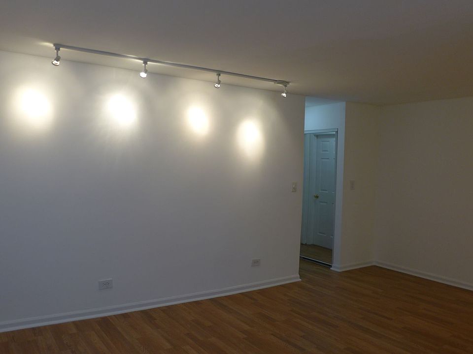 Building Photo 5