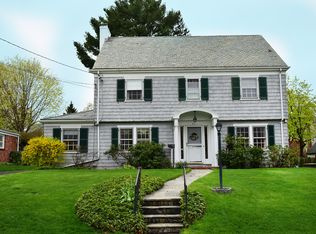 25 Montclair Dr, West Hartford, CT 06107