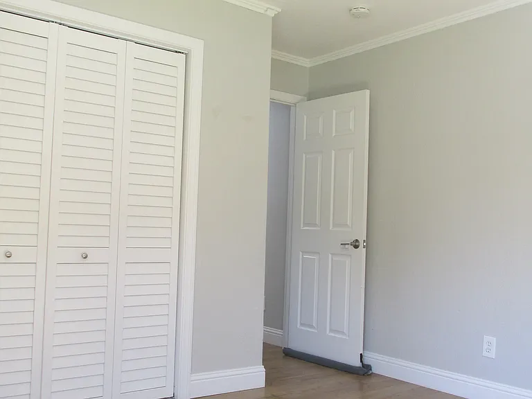414 Woodbridge St — Photo 32