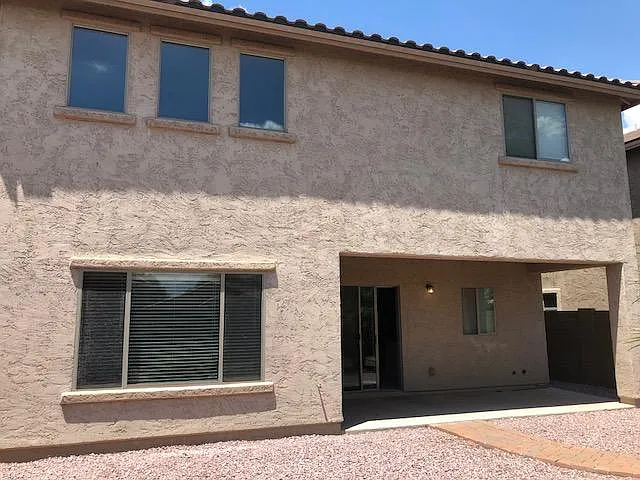 2141 W Kathleen Rd — Photo 15