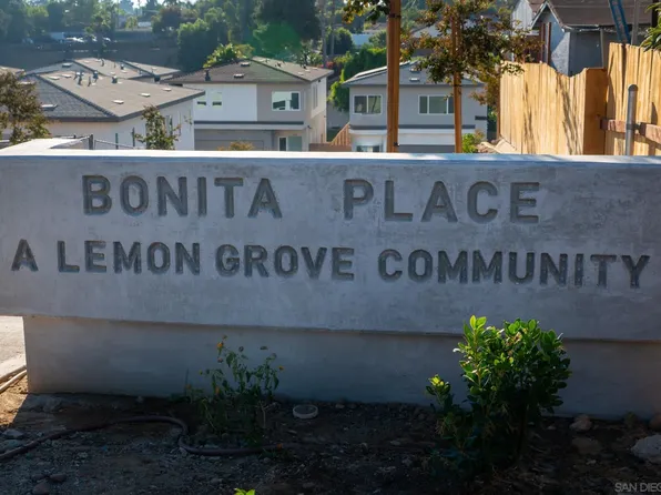 2242 Bonita St, Lemon Grove, CA 91945