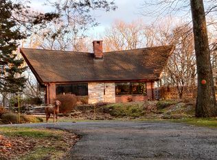 16 Cortlandt Manor Rd, Katonah, NY 10536