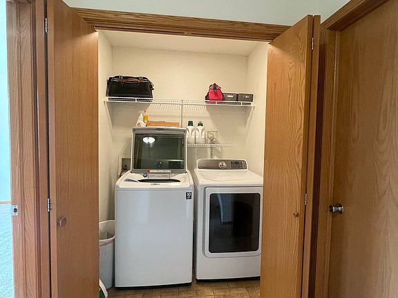 5th image of 254 Alydar Dr