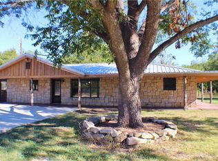602 Avenue I, Blanket, TX 76432
