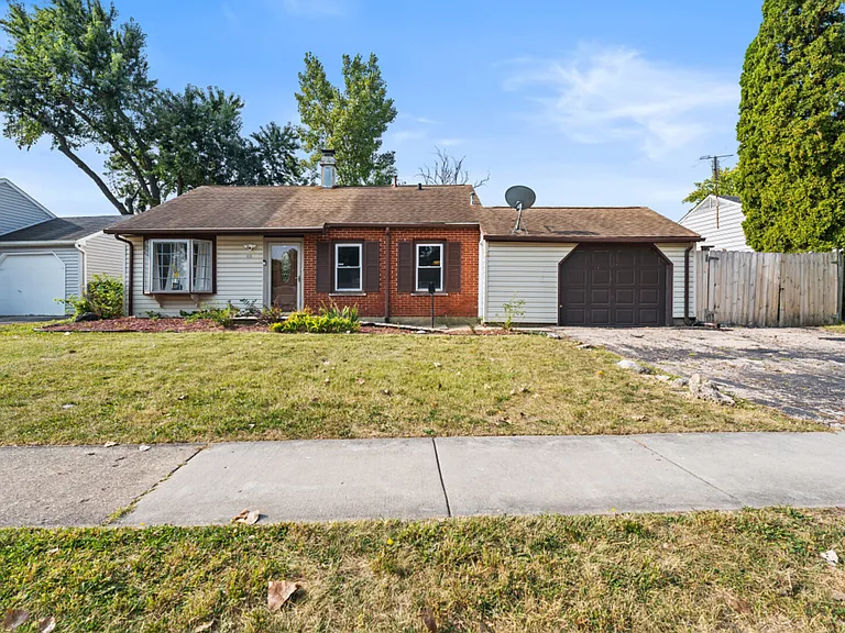 Crestwood Dr — Photo 40