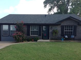 216 Gath Cir, Tuttle, OK 73089
