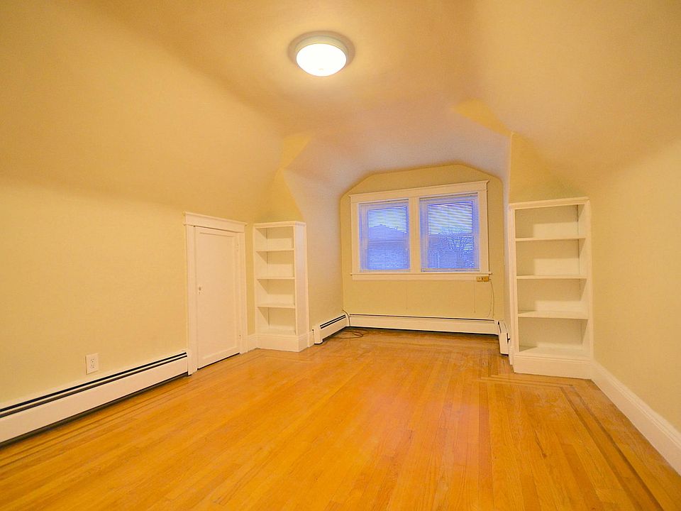 1st image of 2980 Bruckner Blvd