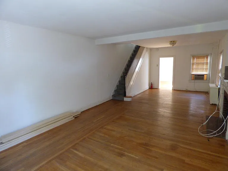 3311 Q St NW — Photo 12