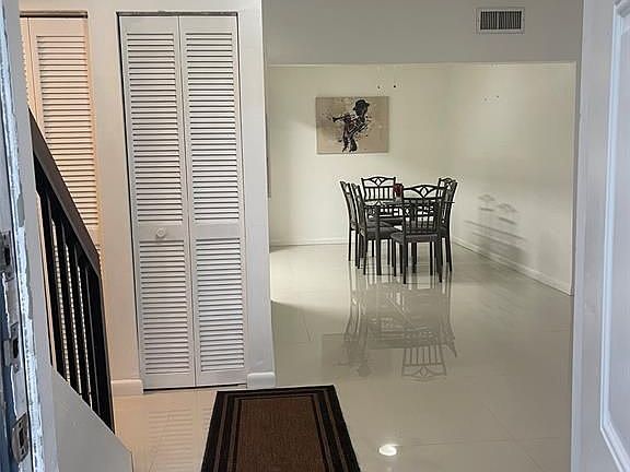 4th image of 2718 S University Dr APT 17C