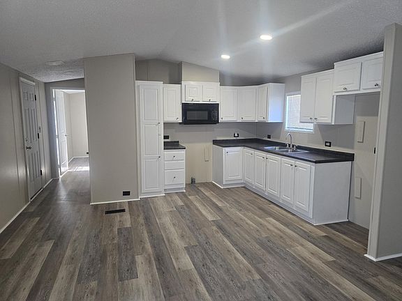 3rd image of 310 Hester Ave #40