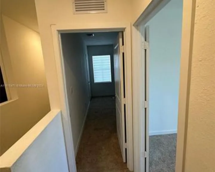 2-846 SE 19th St #846 — Photo 9
