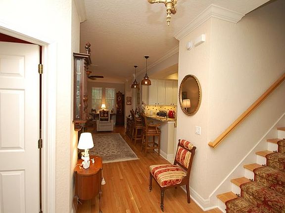 3rd image of 820 Lumsden Reserve Dr