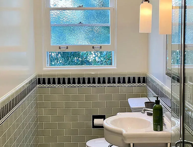 1330 N Harper Ave #208 — Photo 19
