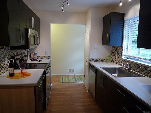 4th image of 530 N Clayton St