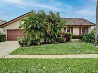 7675 Cypress Cres, Boca Raton, FL 33433