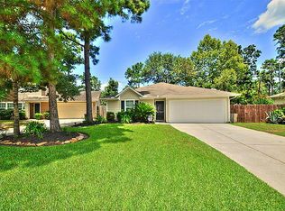 930 Yacht Ct, Crosby, TX 77532
