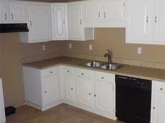 4th image of 7006 Christina Ln