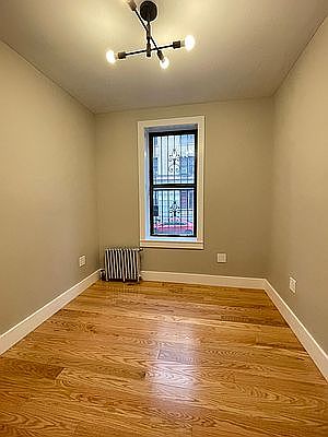 5th image of 524 W 169th St APT 4