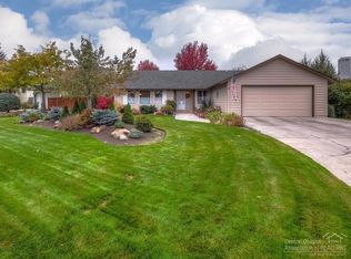 2376 NE Lakeridge Dr, Bend, OR 97701
