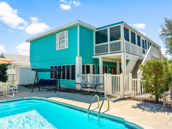 137 Cancun Dr