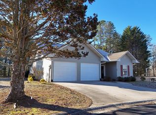 31 Westward Ln, Blue Ridge, GA 30513