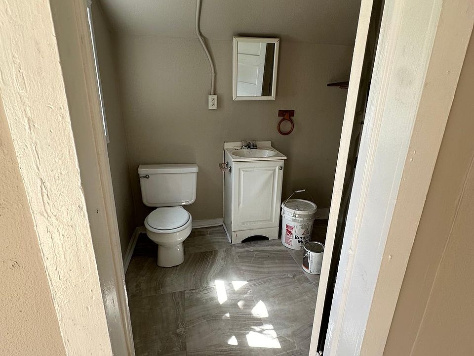 606 S Guadalupe St, Seguin, TX 78155 Zillow