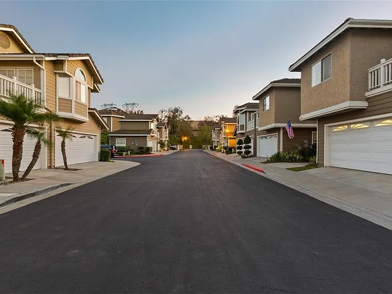 745 S Crown Pointe Dr — Photo 17