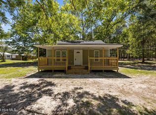10378 Neuse Rd, Grantsboro, NC 28529
