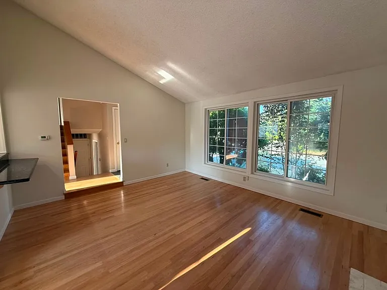 5401 154th Ave NE — Photo 3
