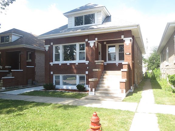 2nd image of 1920 S 61st Ct