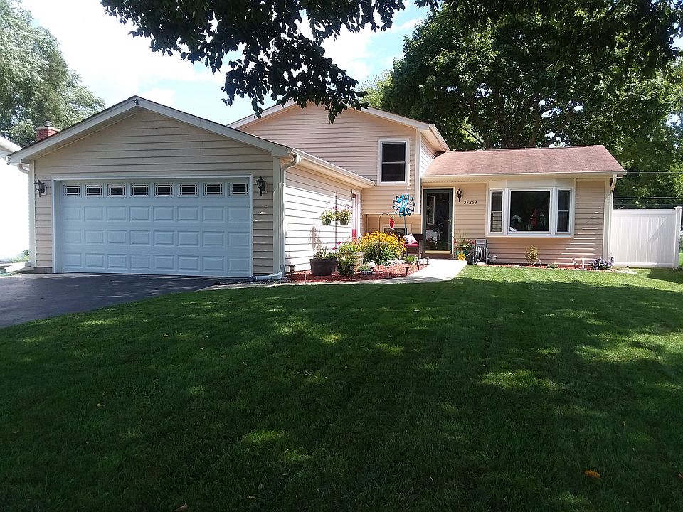 1st image of 37263 N Hillside Dr