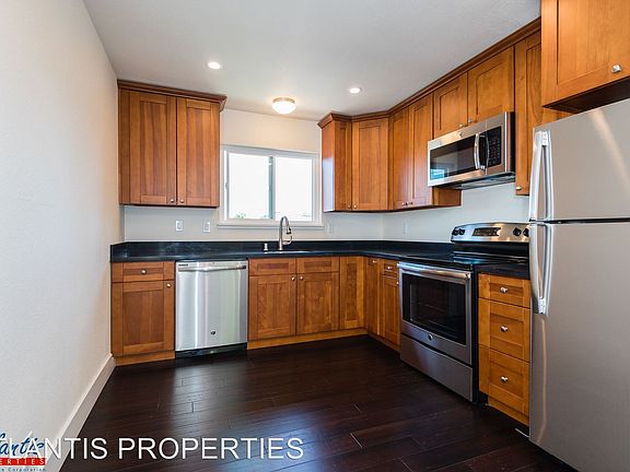 5th image of 354 Angel Ave APT 04