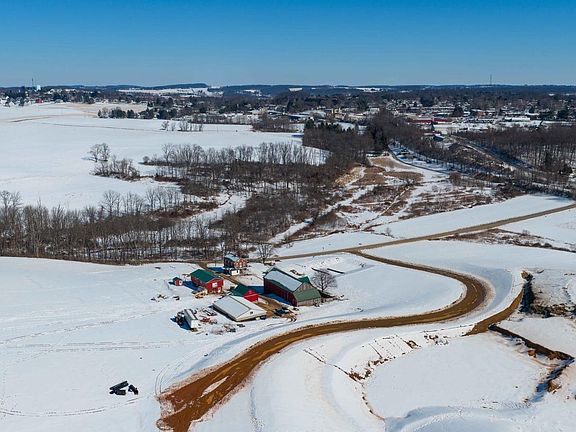 3rd image of 1001 Kirchner Rd